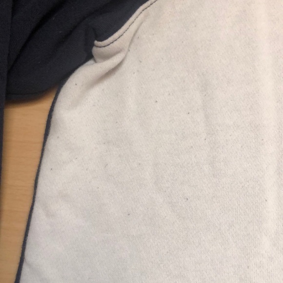 !LAST DAY!  Tommy Hilfiger Crewneck | red white blue | sz L - Picture 5 of 7